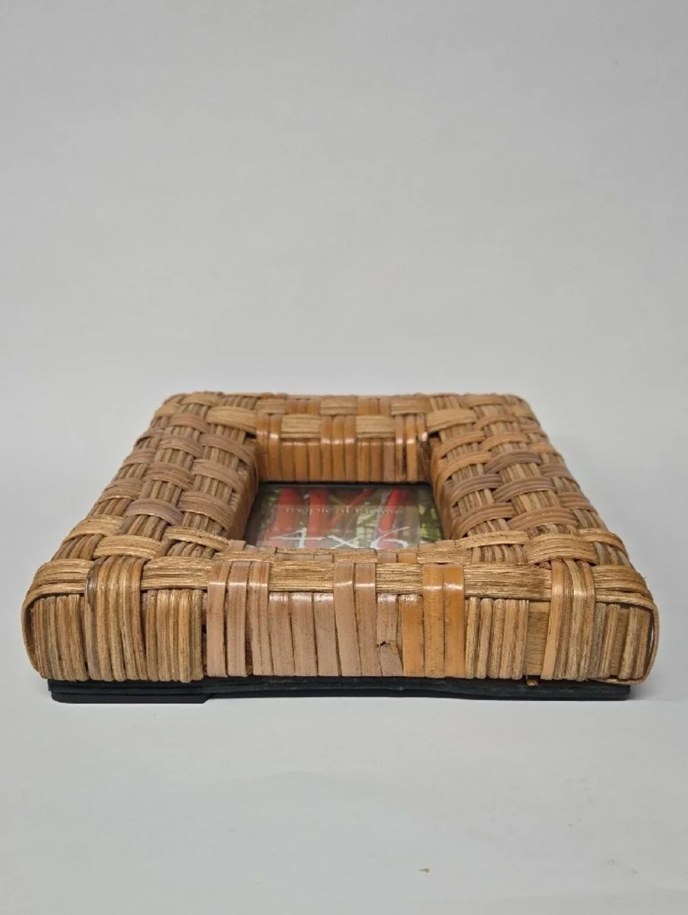 Tropicl Home Woven Rattan 4x6 Photo Frame 8